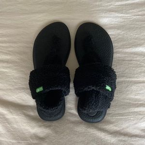 Sanuk Sherpa yoga mat thongs flip flops sandals